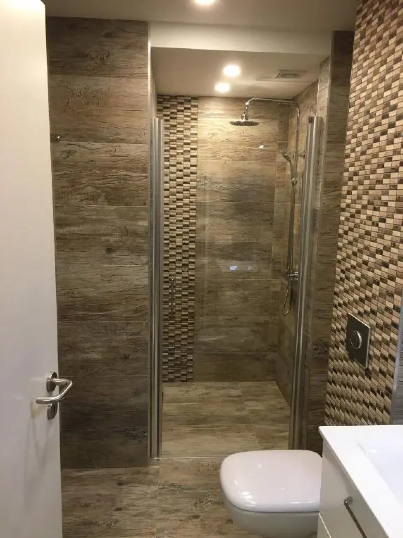 Apartments in Leafy Suburb