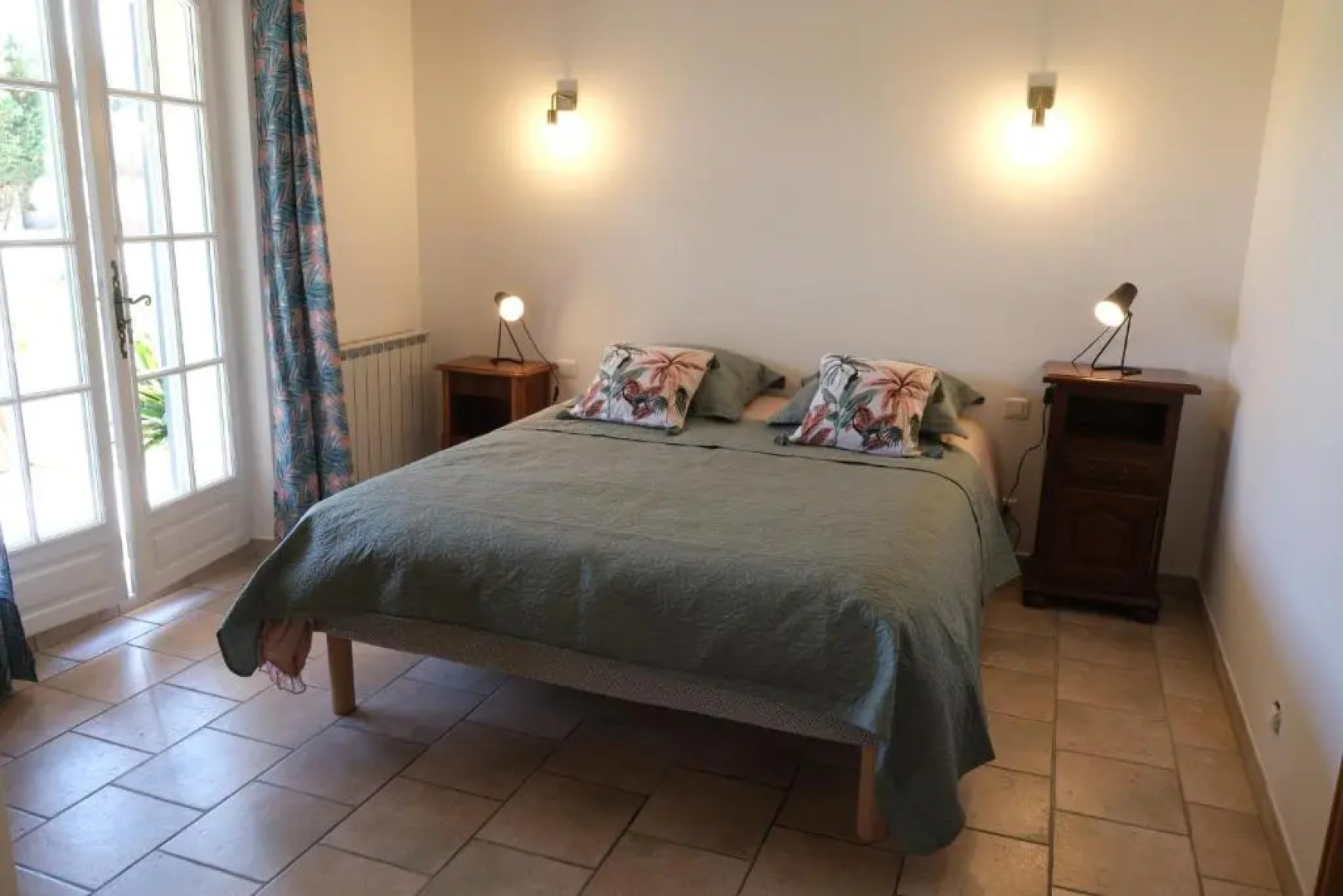 LS2-375 CARABANO Partie de maison avec piscine à partager, 2 personnes, à Cheval Blanc, Luberon, Provence