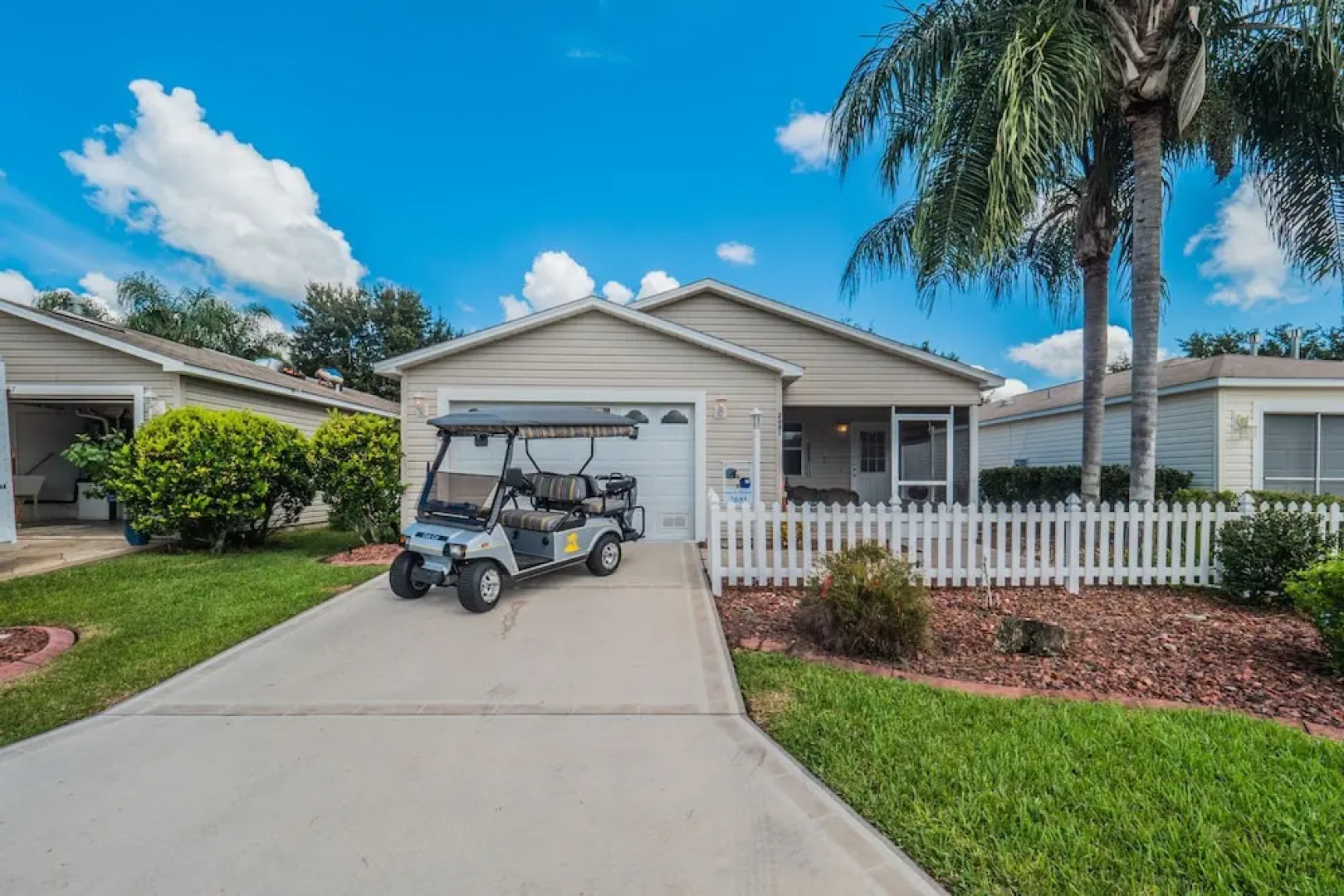 Hastings Lane 2681 by White Pelican VR