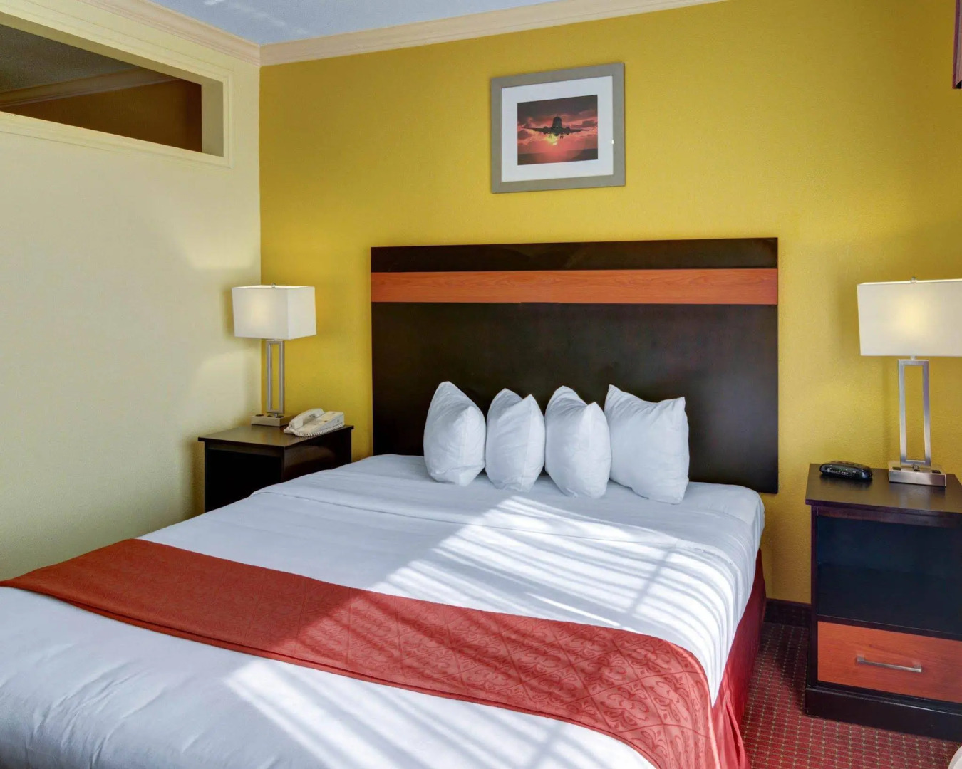 Quality Suites Houston IAH Airport - Beltway 8