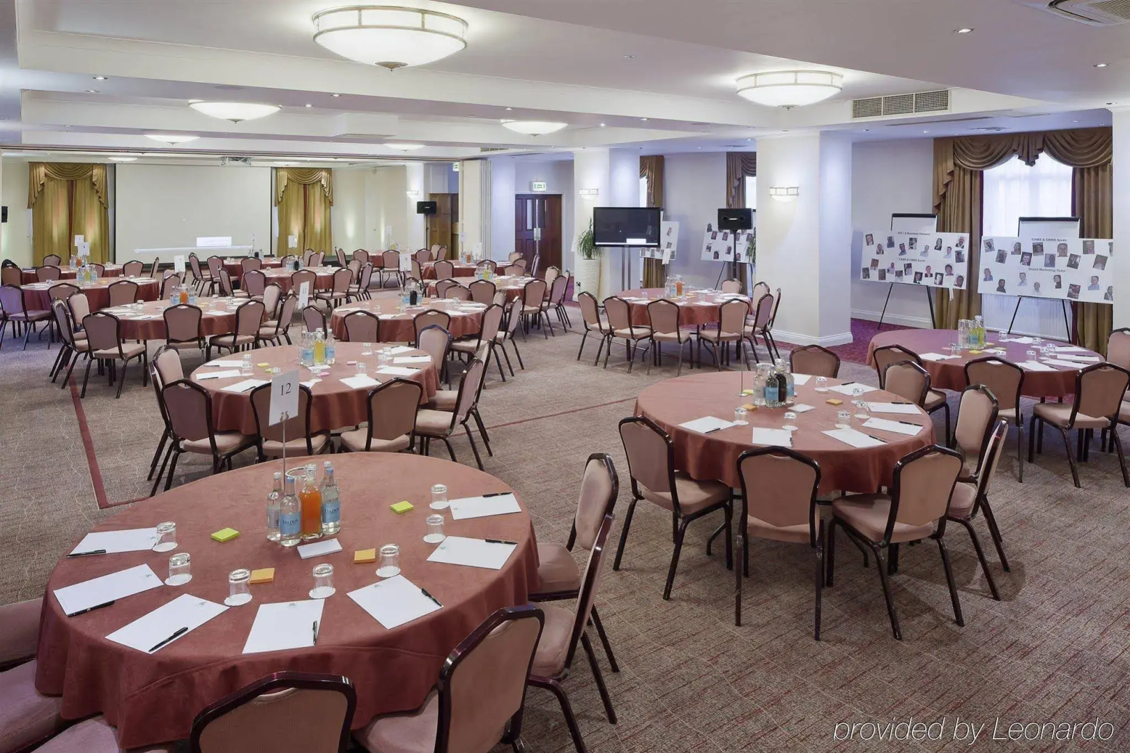 Oatlands Park Hotel
