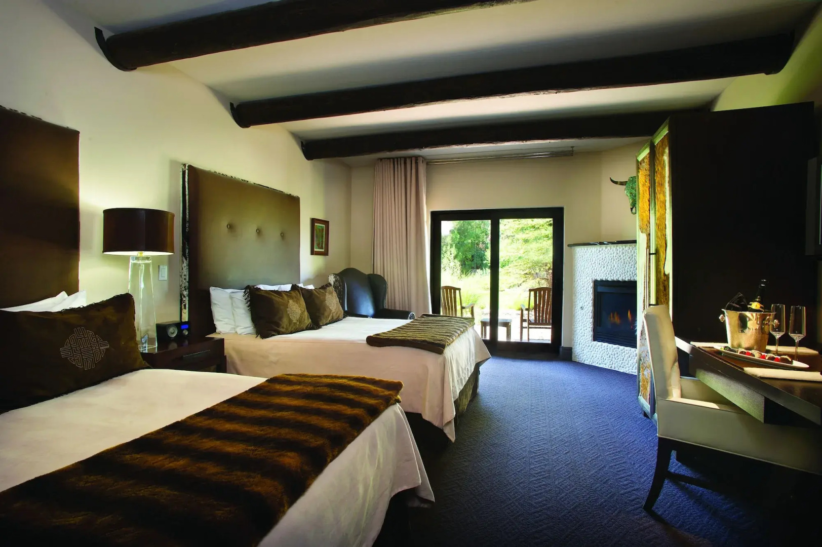 El Monte Sagrado Living Resort & Spa