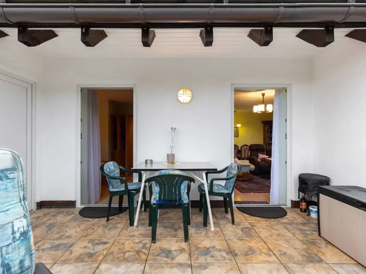 Apartment on the Edge of the Forest