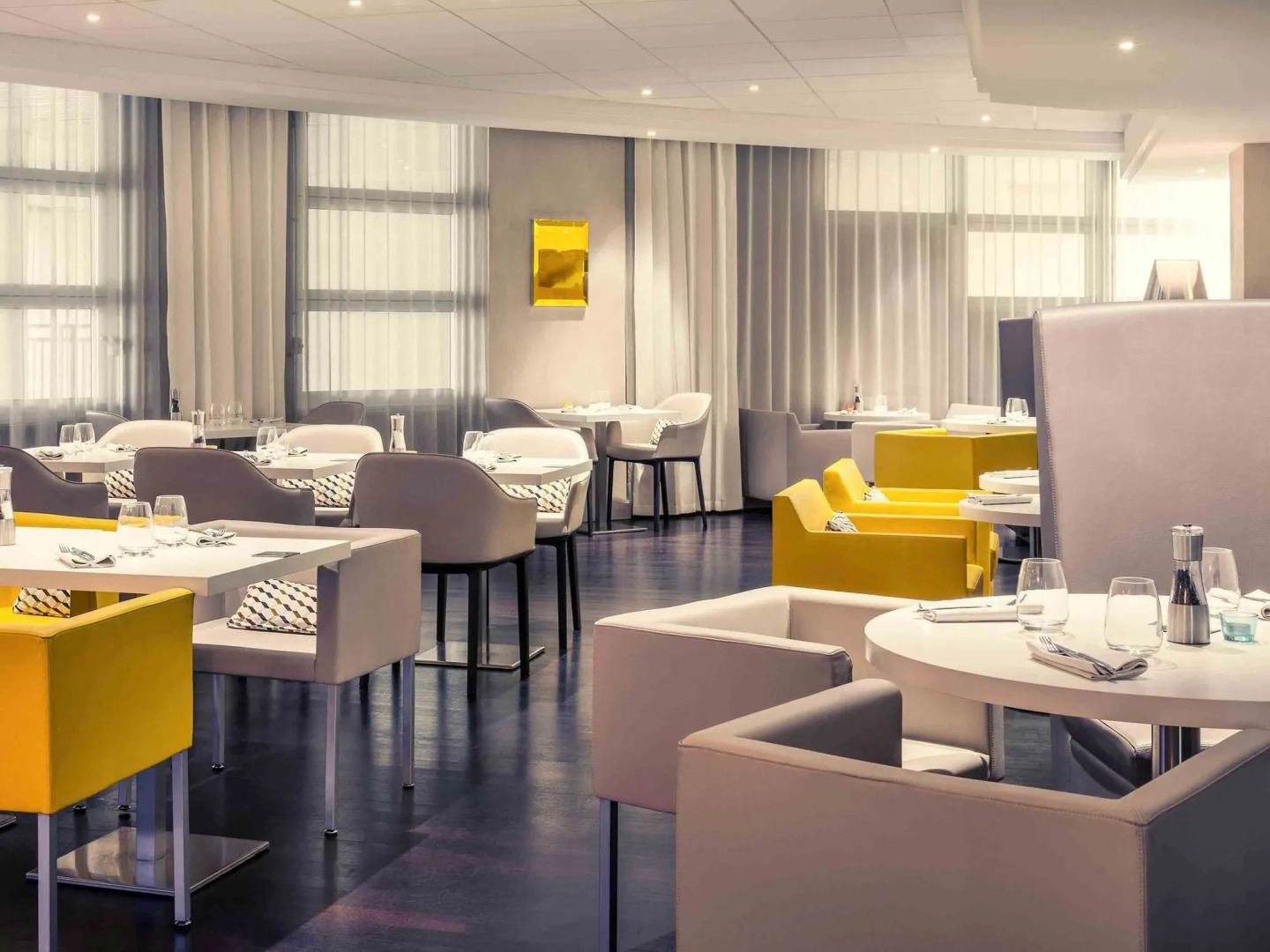 Mercure Paris Massy Gare TGV