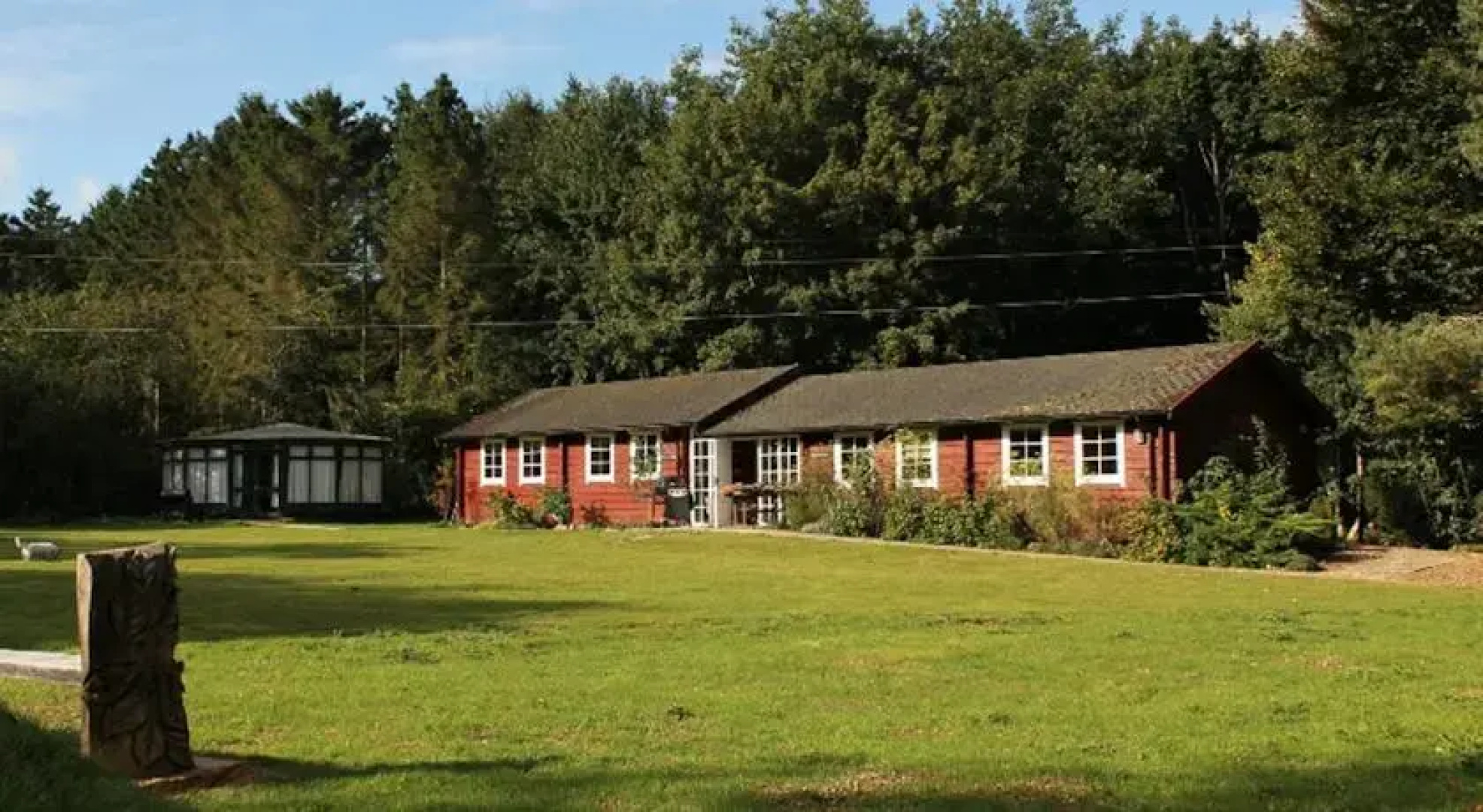 Woodland Lodge-Art Activ