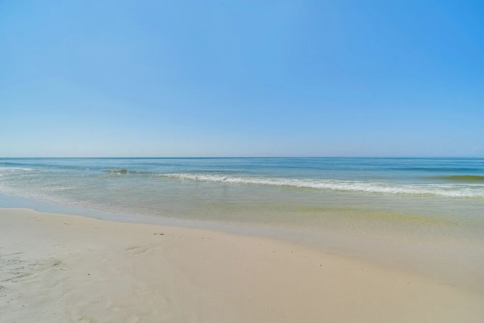 Oceanfront Orange Beach Condo w/ View & Pool!