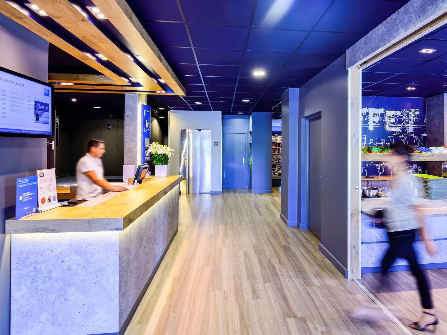 ibis budget Pau Lescar