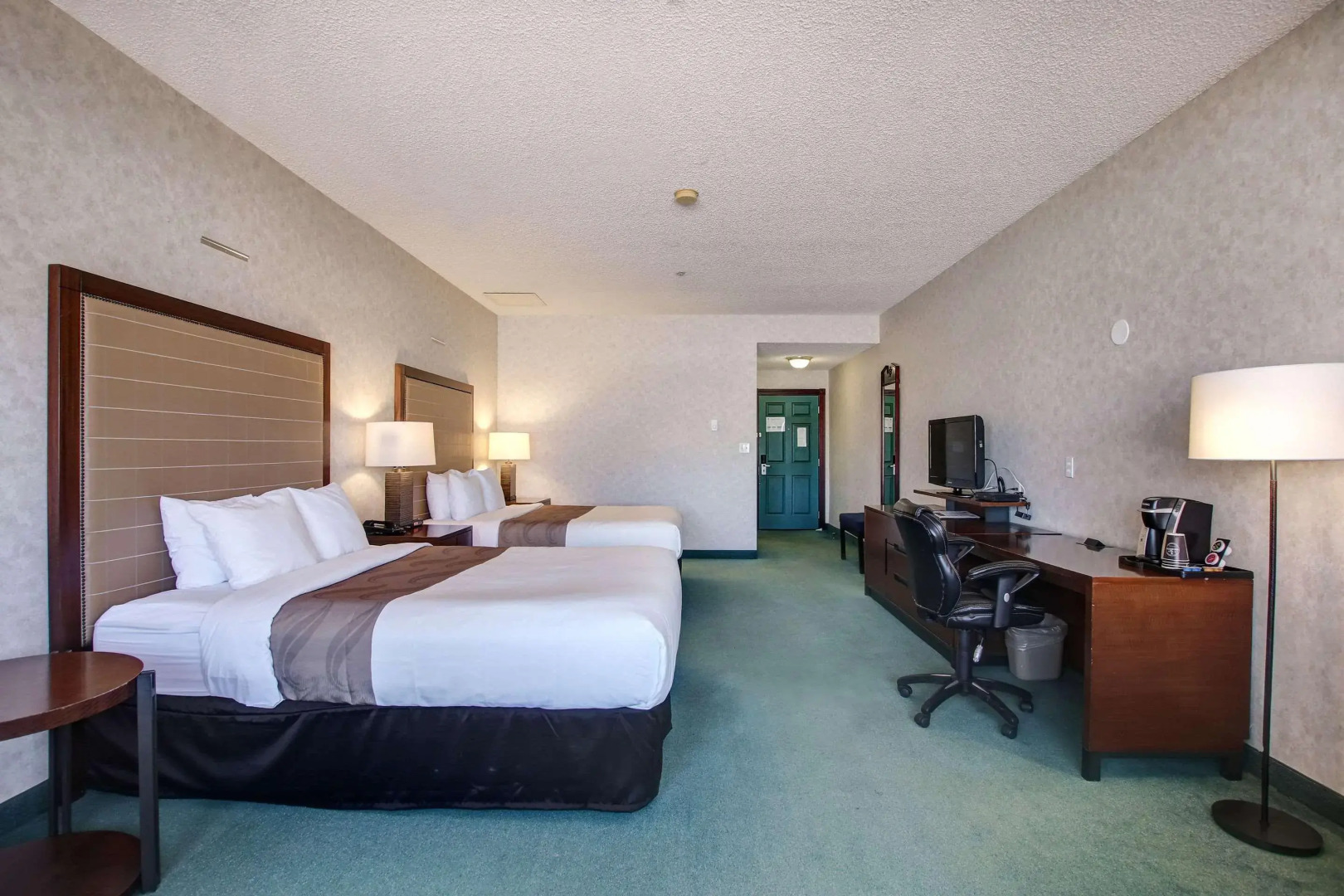 Ramada by Wyndham Nisku Edmonton Airport
