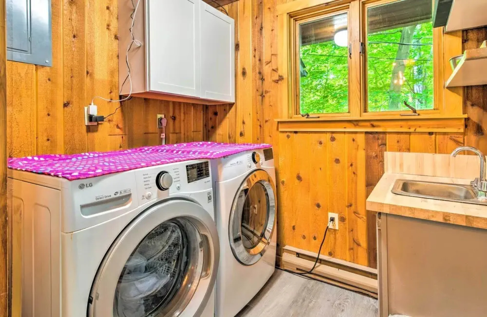 Pet-friendly Pocono Pines Rental w/ Hot Tub!