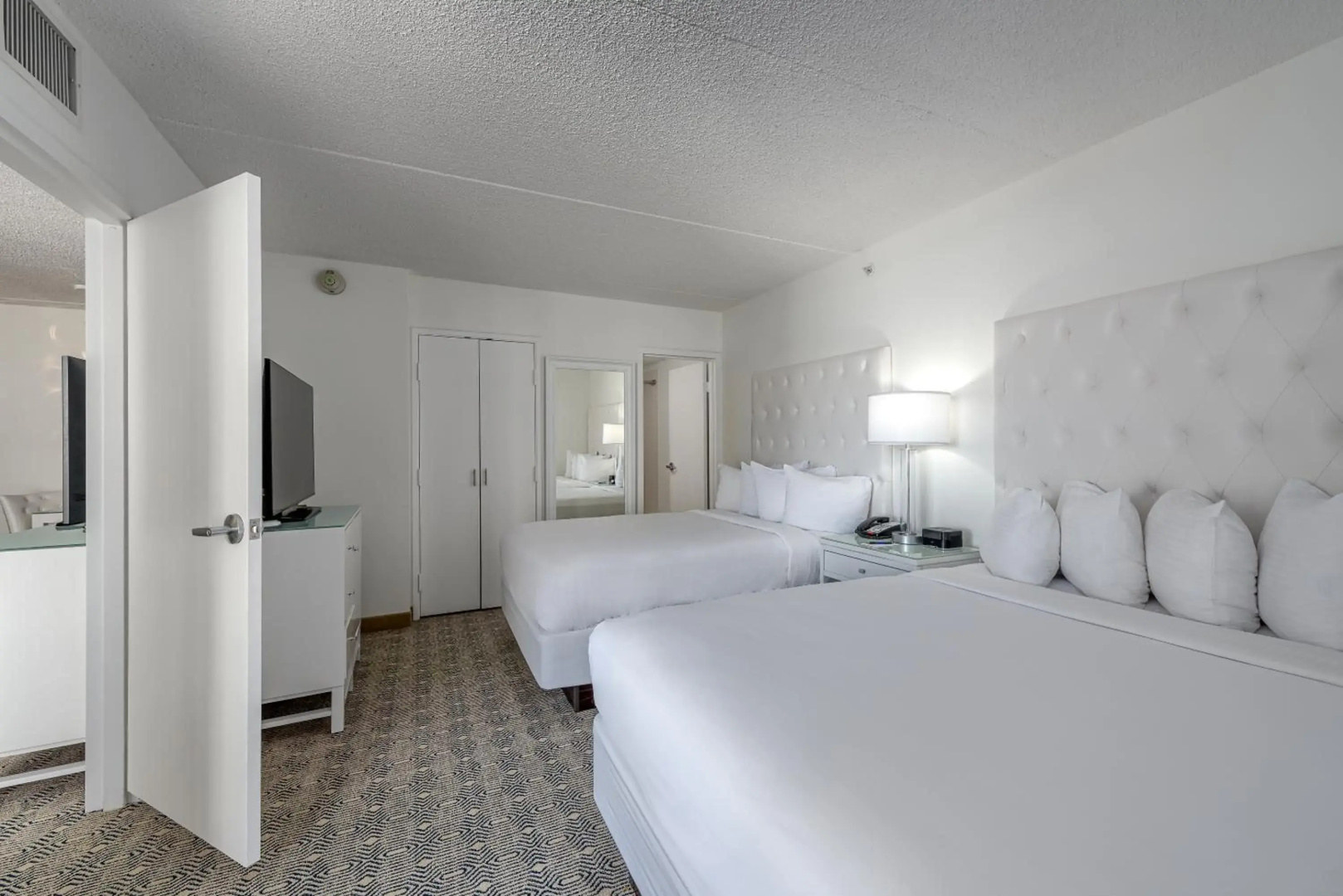 ICONA Diamond Beach