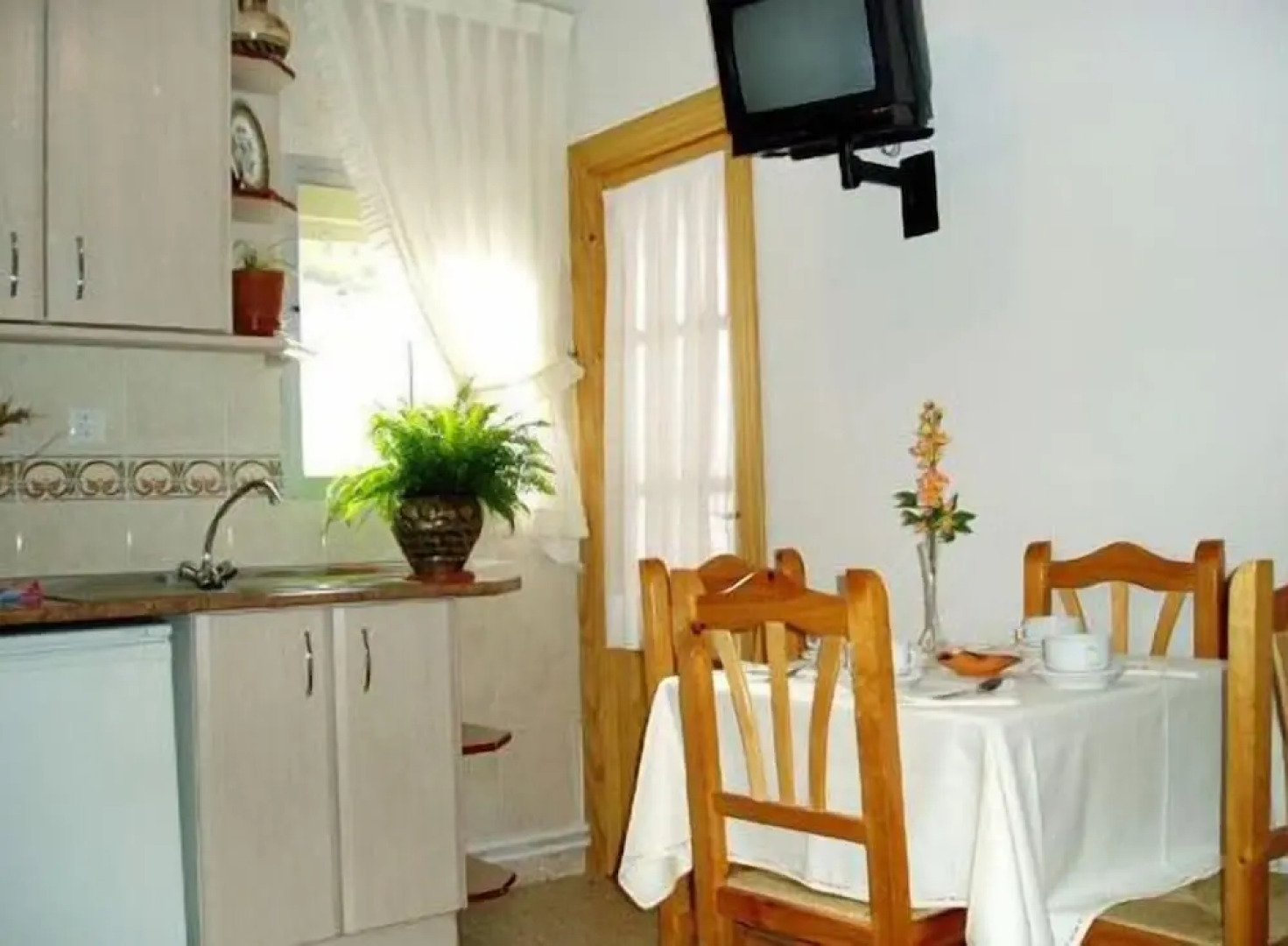Apartamentos Jucar