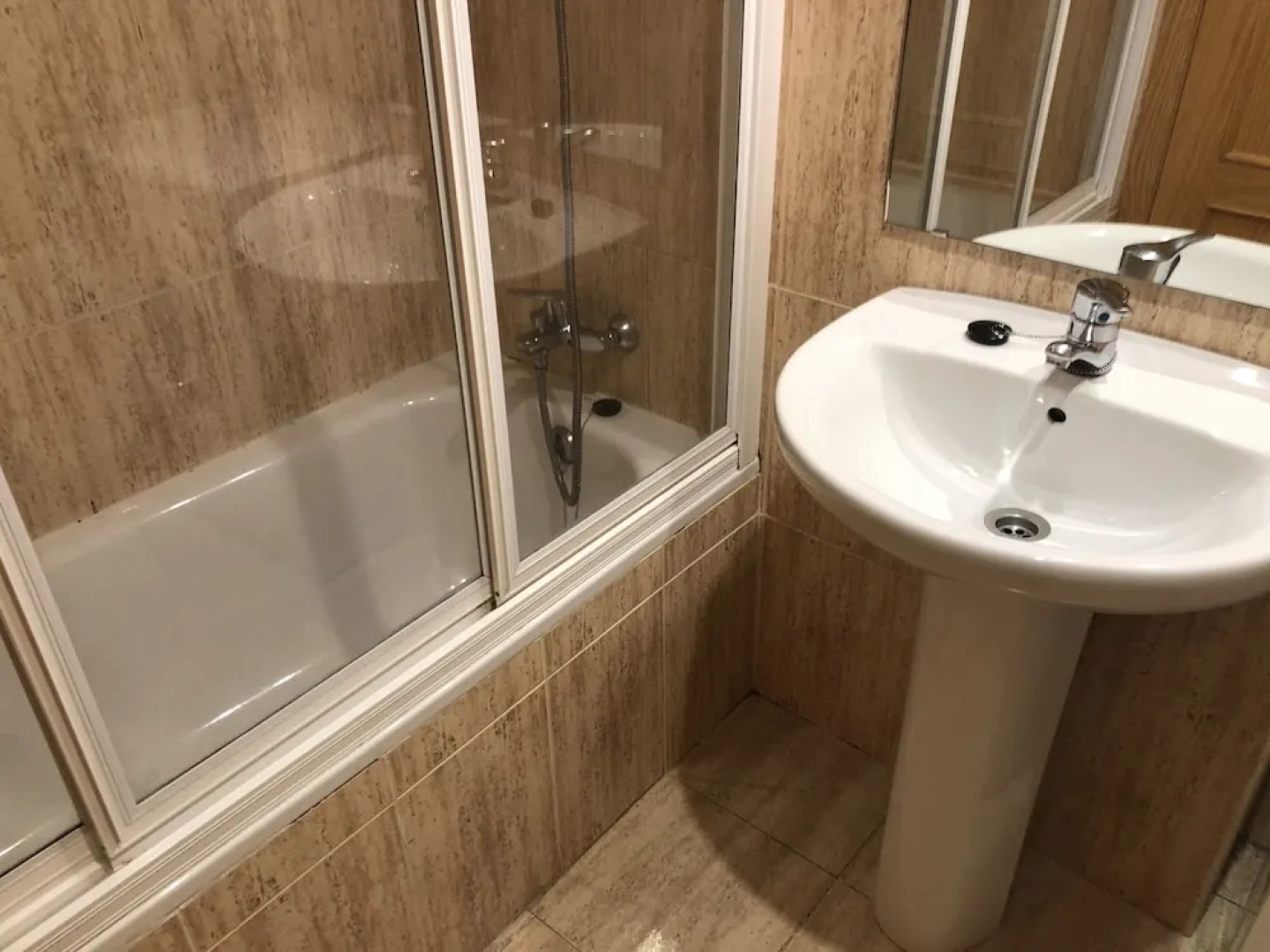 Fincas Carmelo Royo Avenida Pirineos