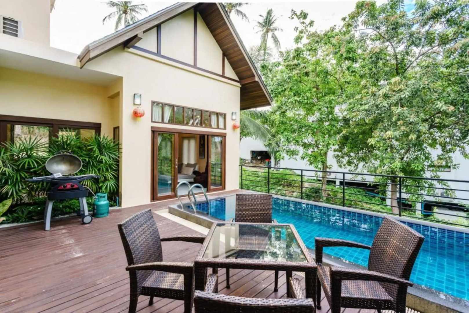 Baan Talay Pool Villa