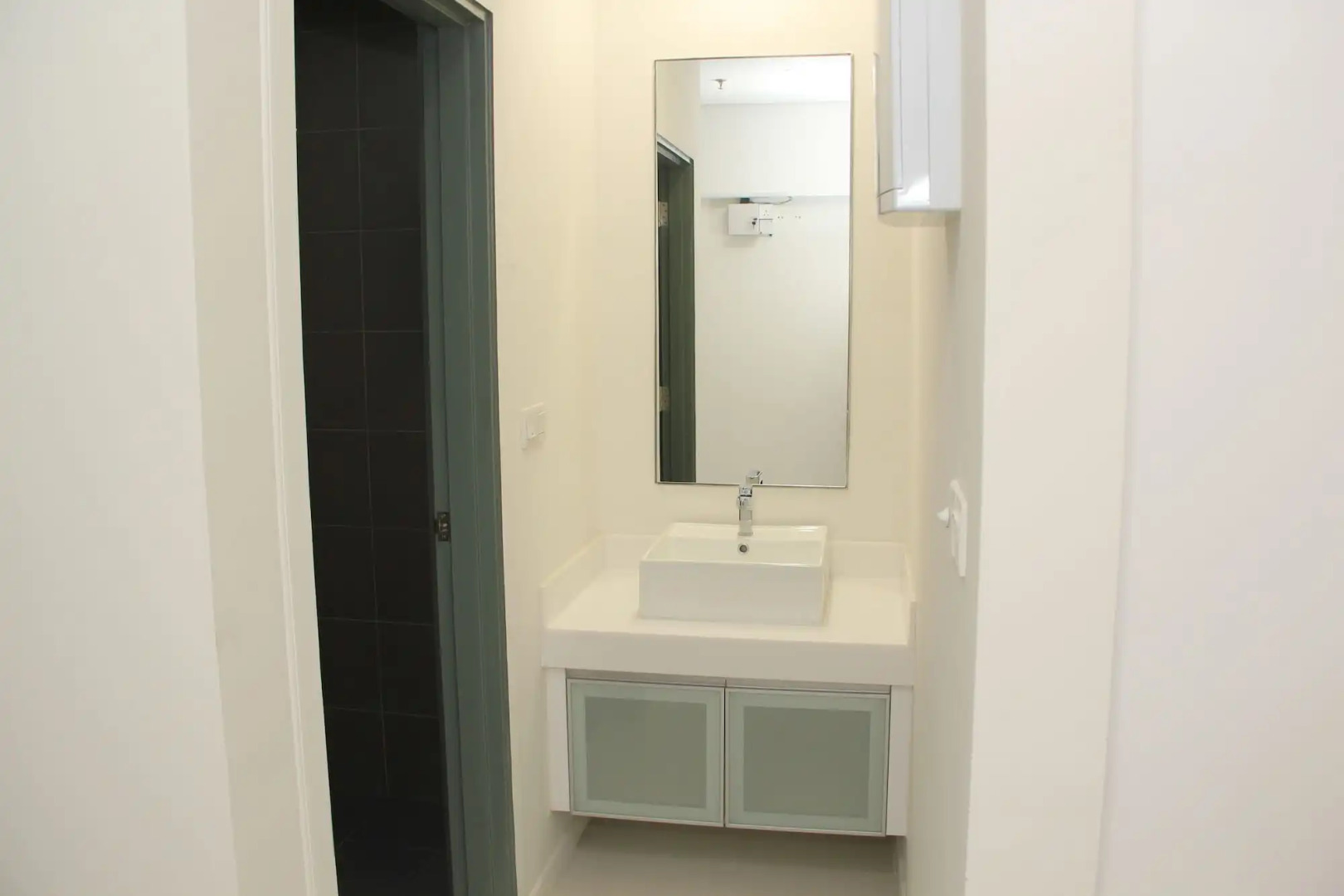 Summer Suites Residences by Subhome