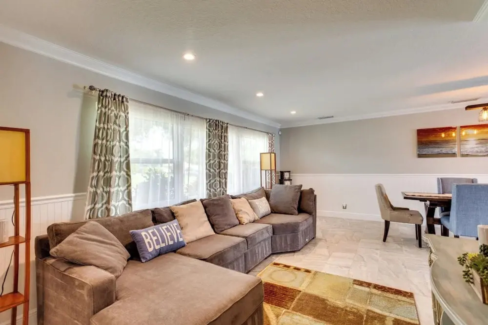 Pool & Screened-in Patio: Tropical Florida Abode