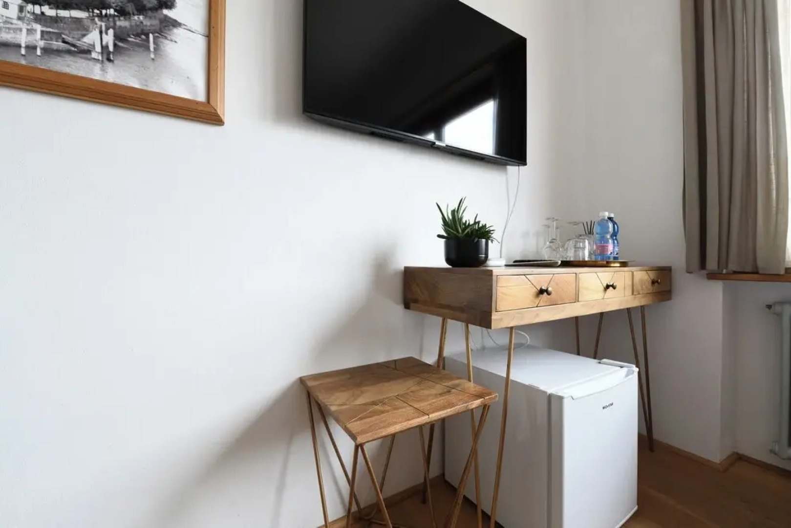 Bed & Breakfast 7rooms Losone