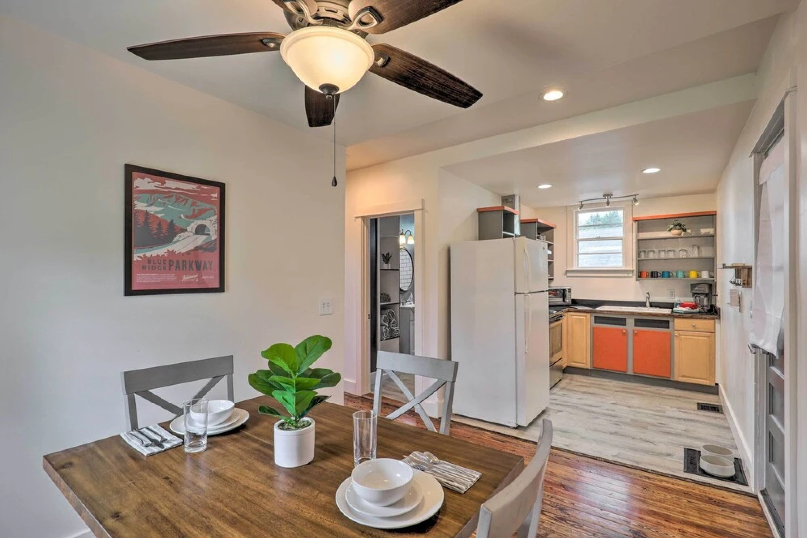 Weaverville Studio ~ 9 Mi to Dtwn Asheville!