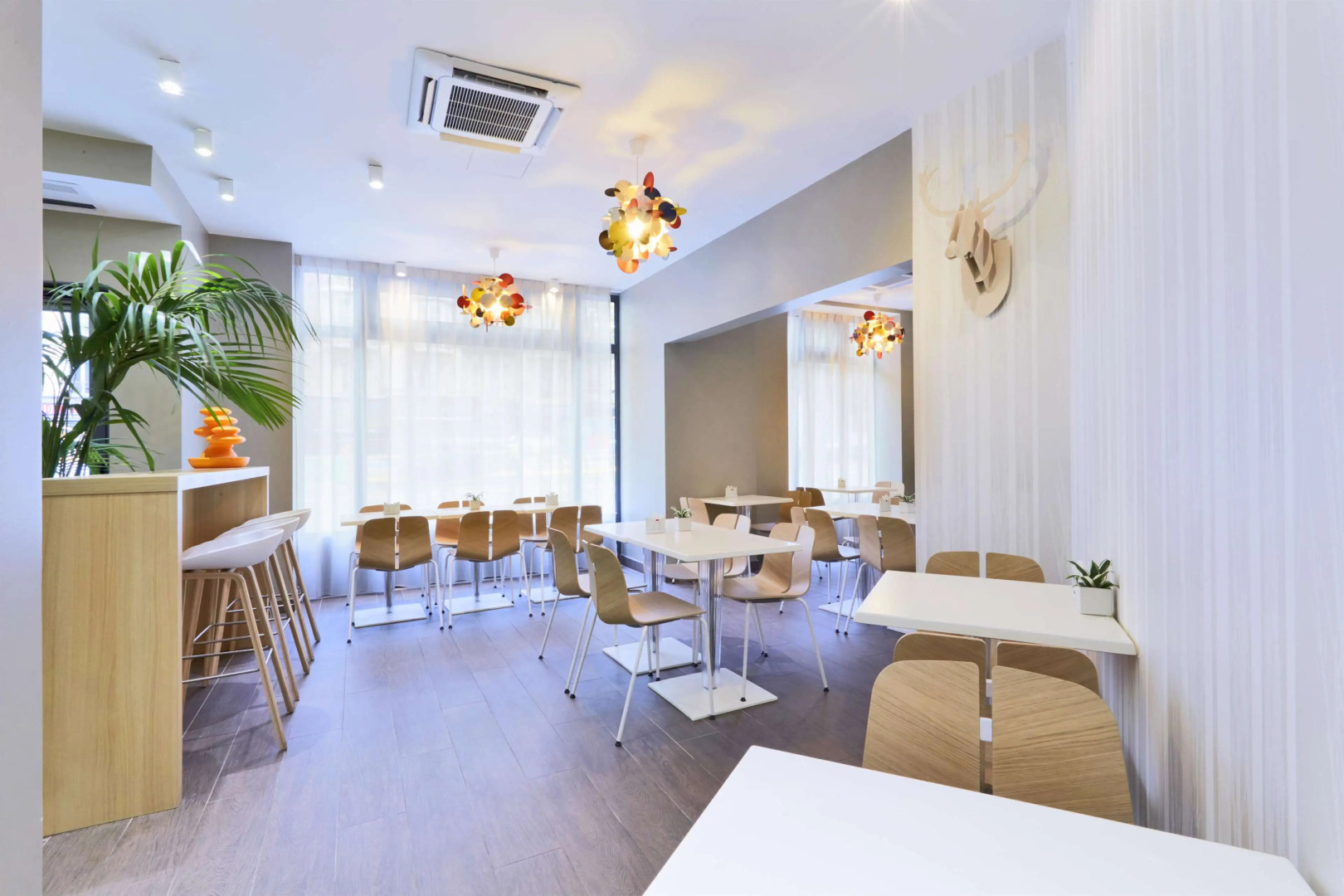 Kyriad Paris 18 - Porte de Clignancourt - Montmartre