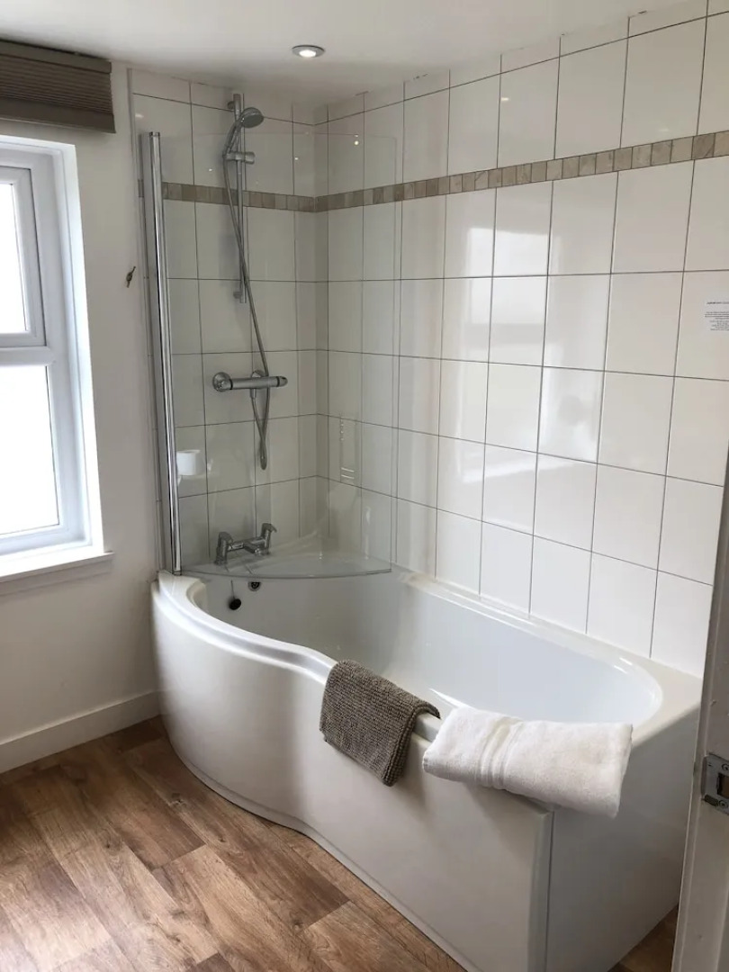 The Bowmore House Bed & Breakfast