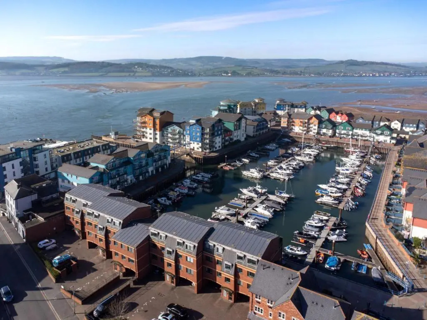 Marina Retreat Waterfront