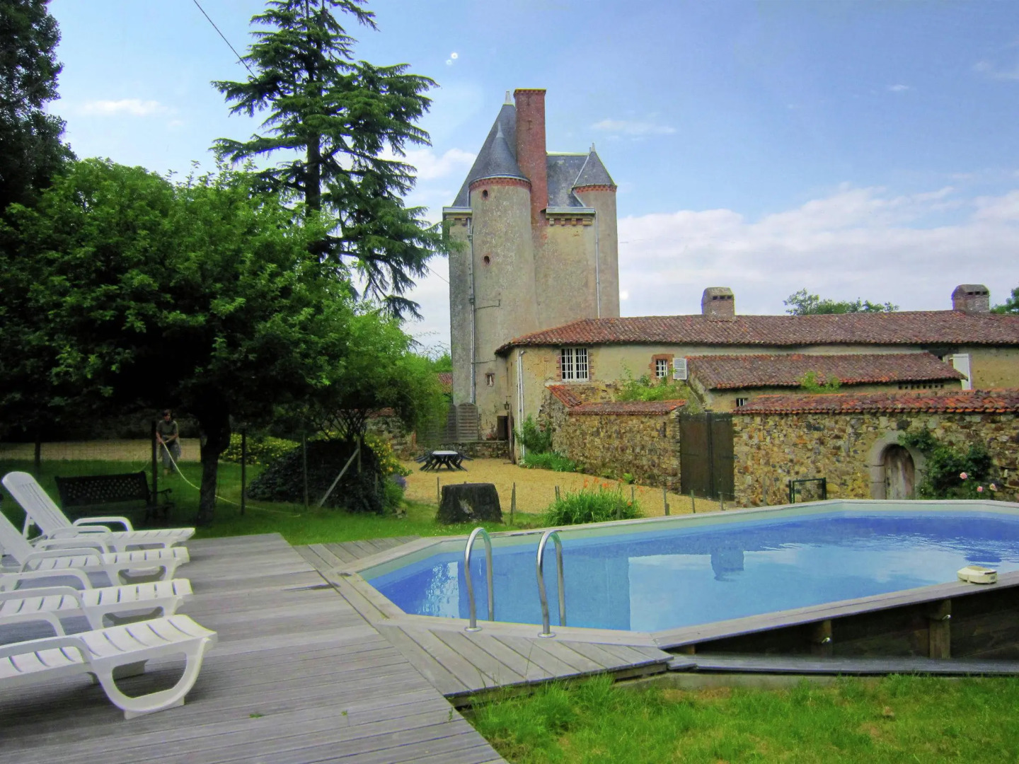 Gorgeous Mansion with Pool in Saint-Paul-du-Bois