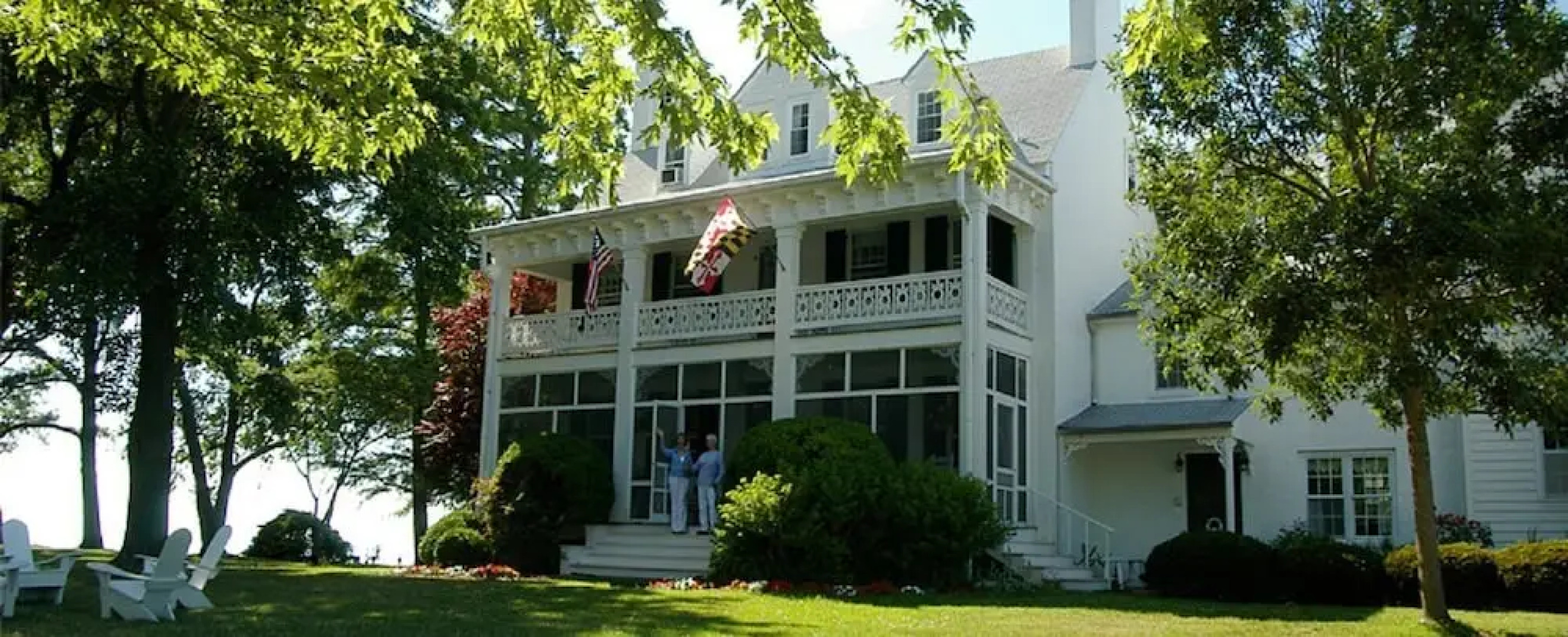 Wades Point Inn on the Bay