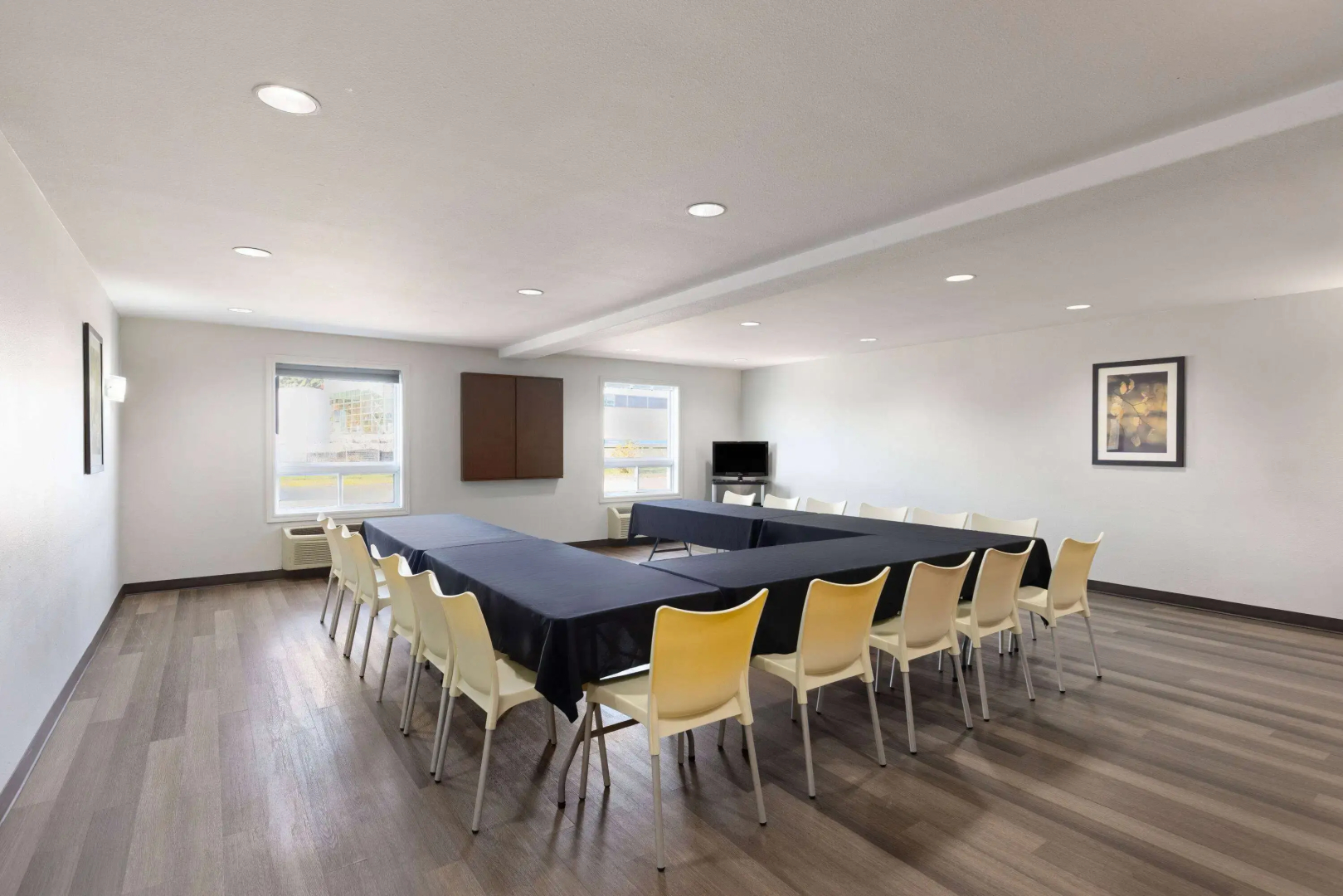 Super 8 by Wyndham St-Jerome