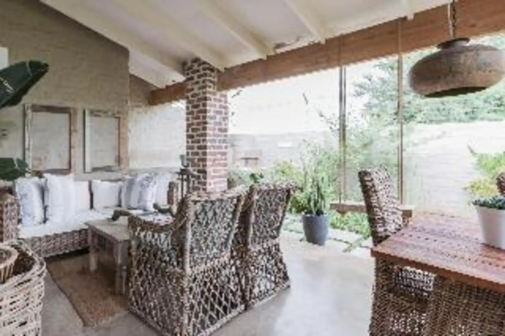 Veranda House