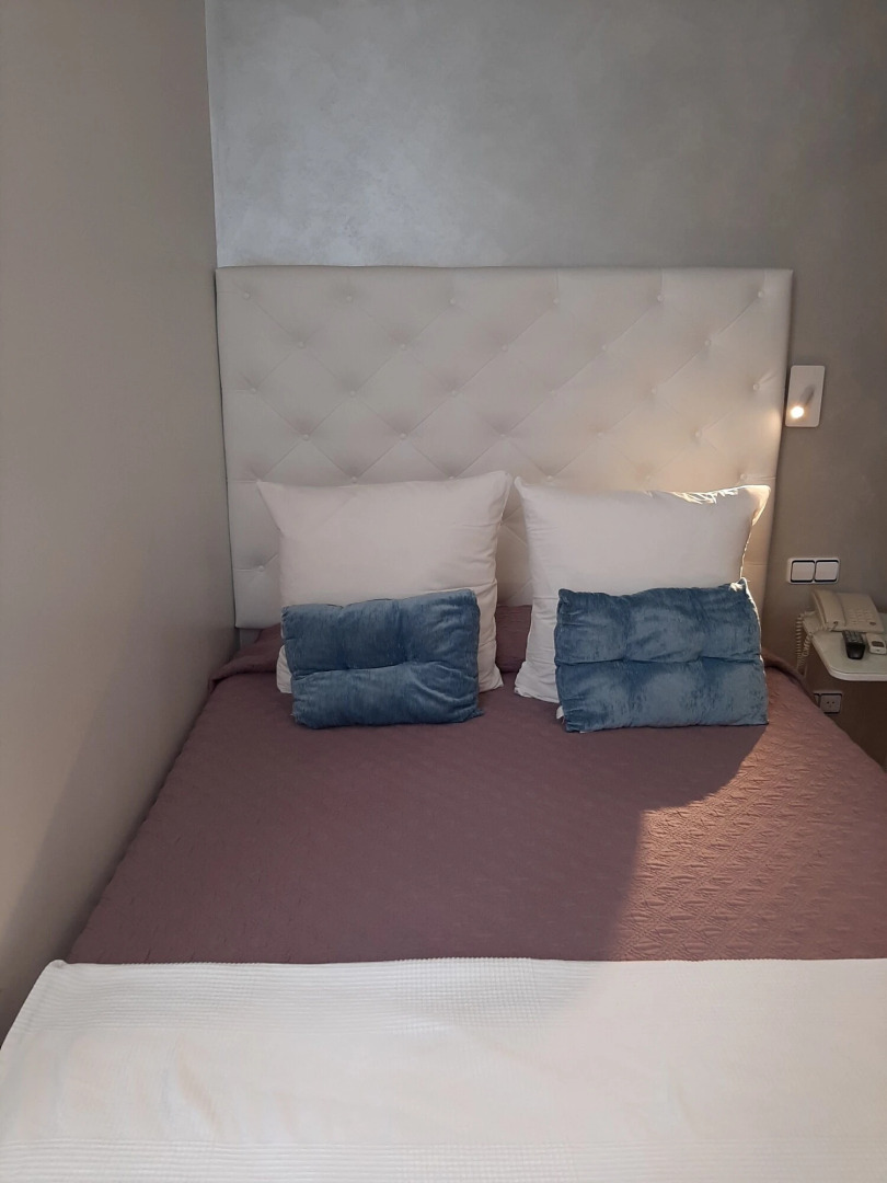 Hostal Las Fuentes - Adults Only