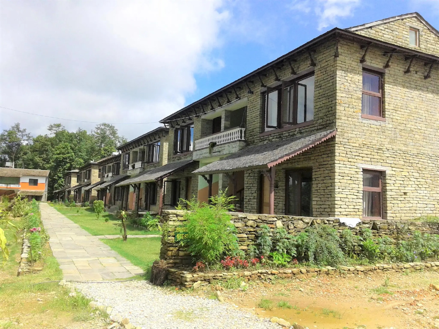 Himalayan Deurali Resort