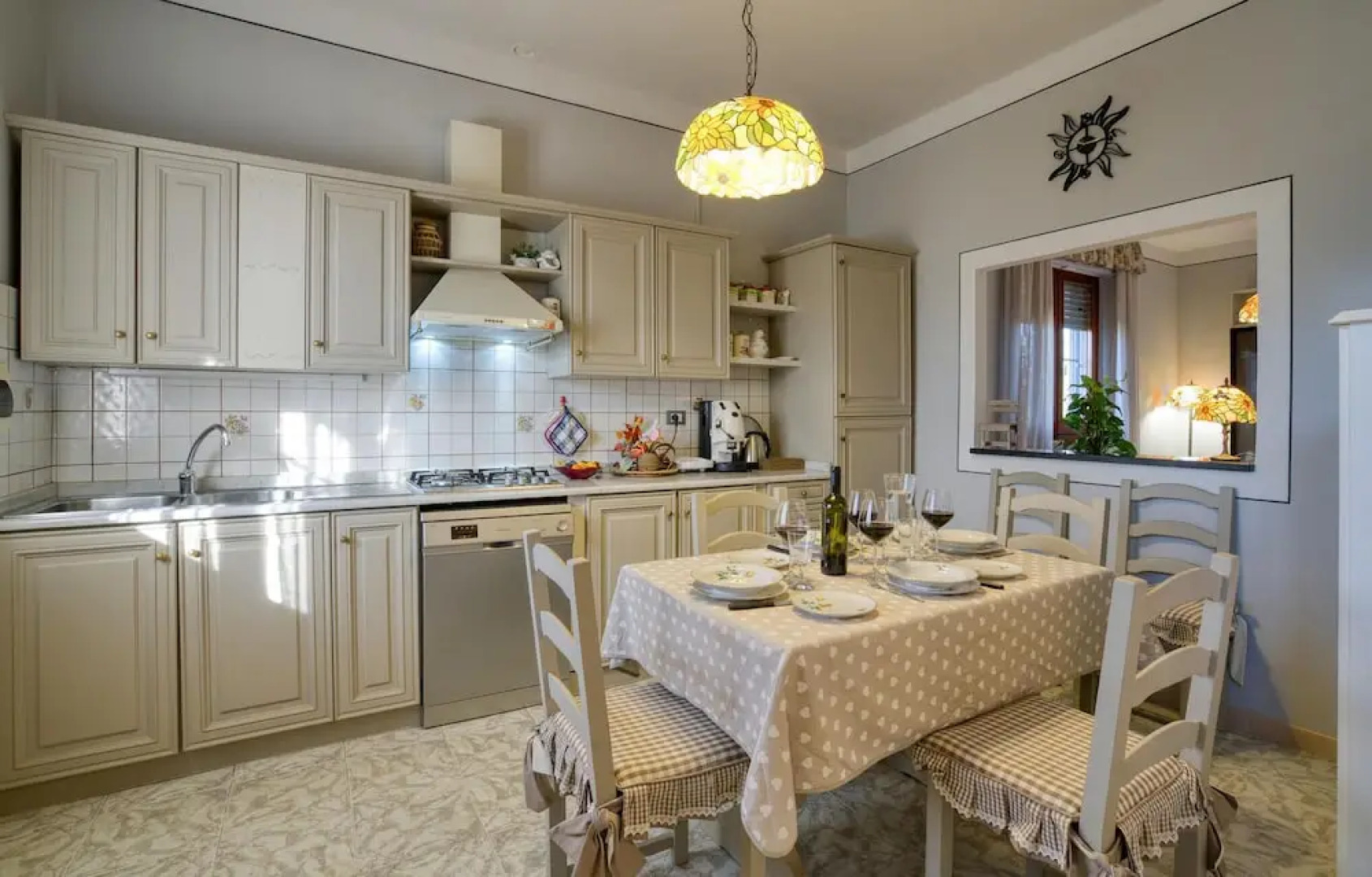 Beautiful Home in Altopascio With 2 Bedrooms and Wifi