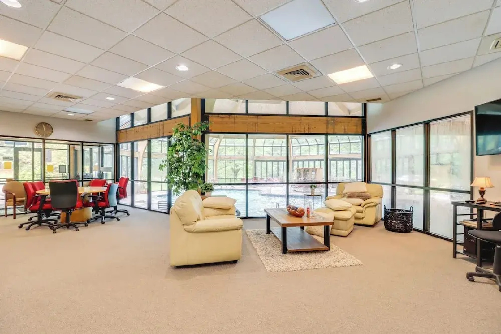 Community Indoor Pool: Tannersville Townhome