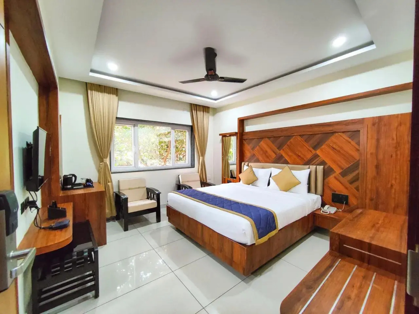 Hotel Rukmini Residency