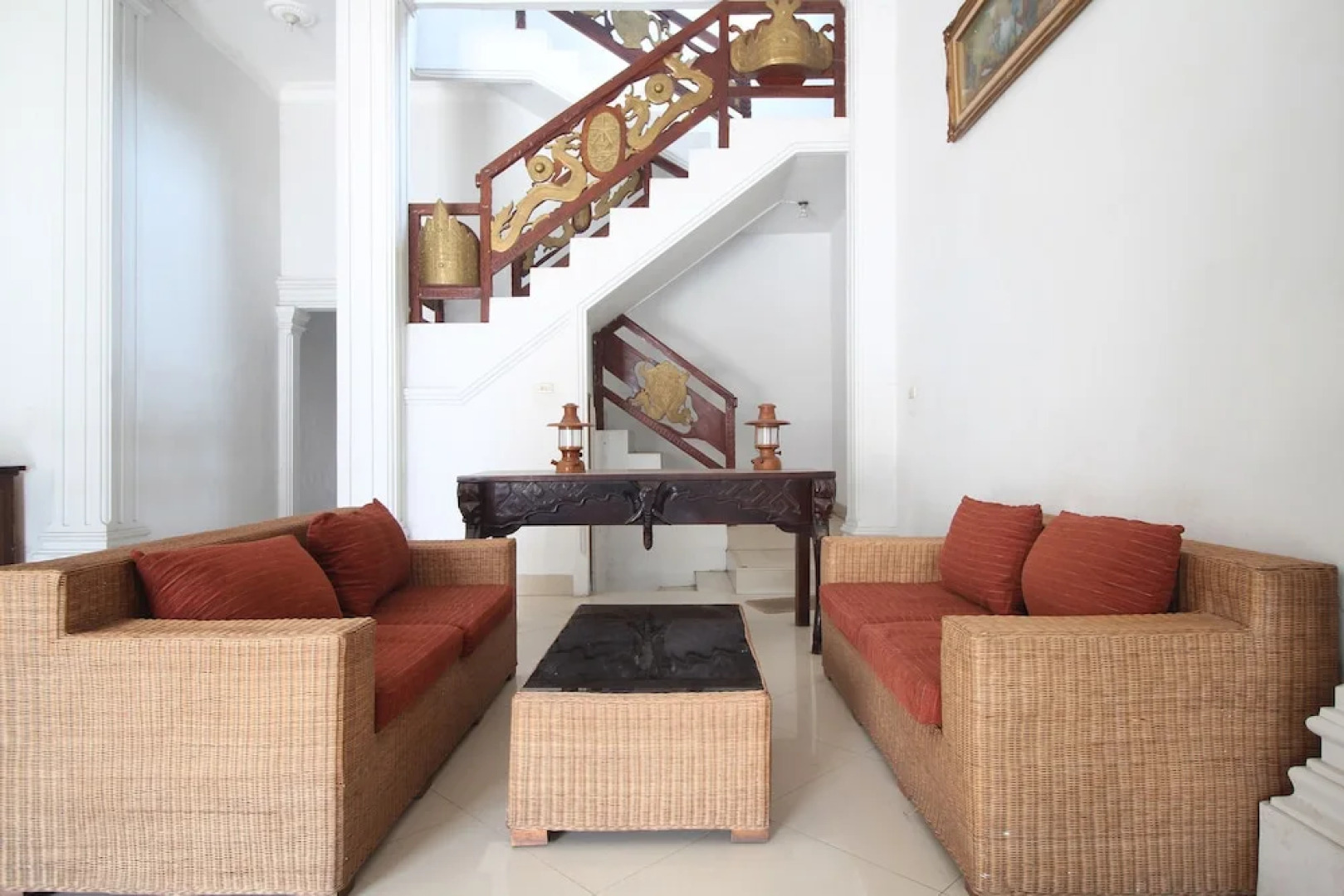 Hotel Lee by OYO Rooms