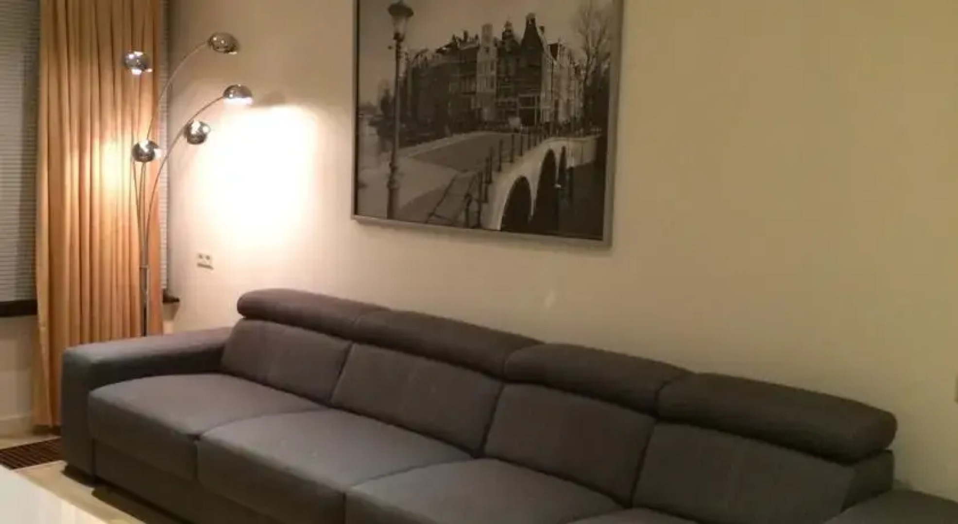 Assumburg Haerlem House