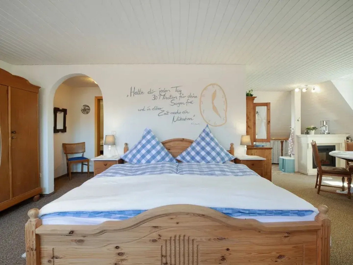 Charming Apartment in Weissenbrunn Near Forest