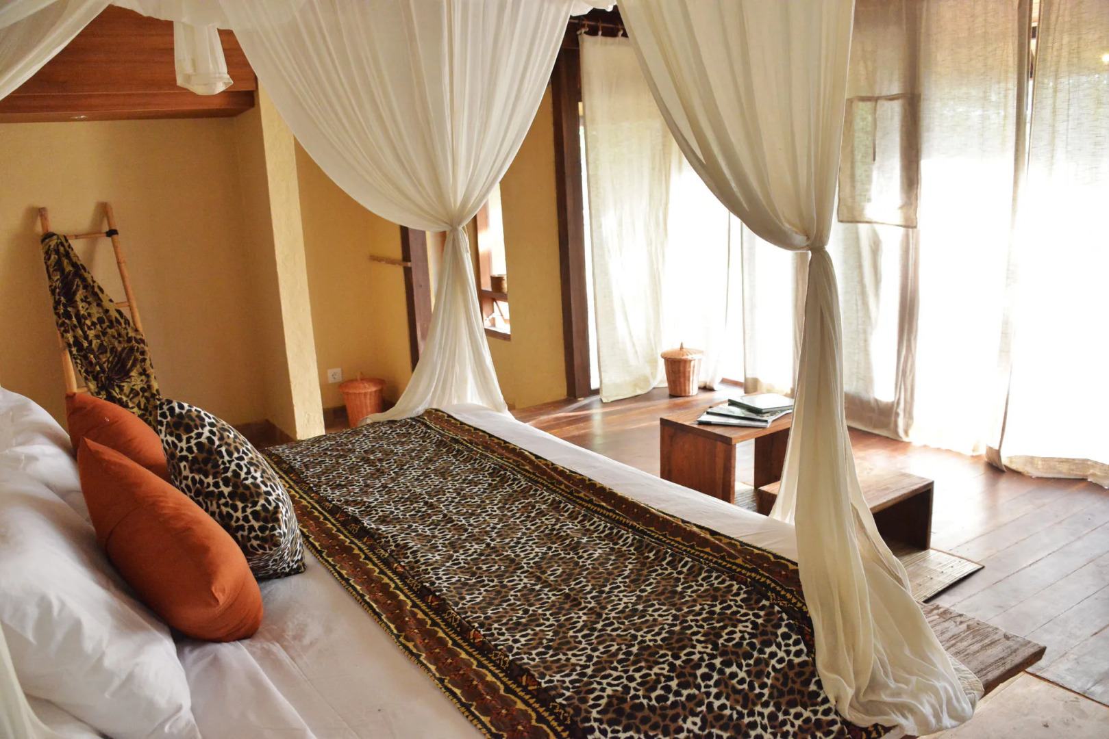 NusaBay Menjangan by WHM