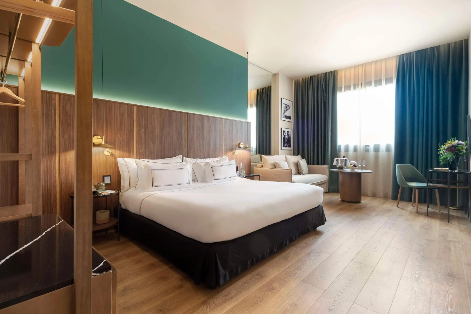 Отель Melia Milano