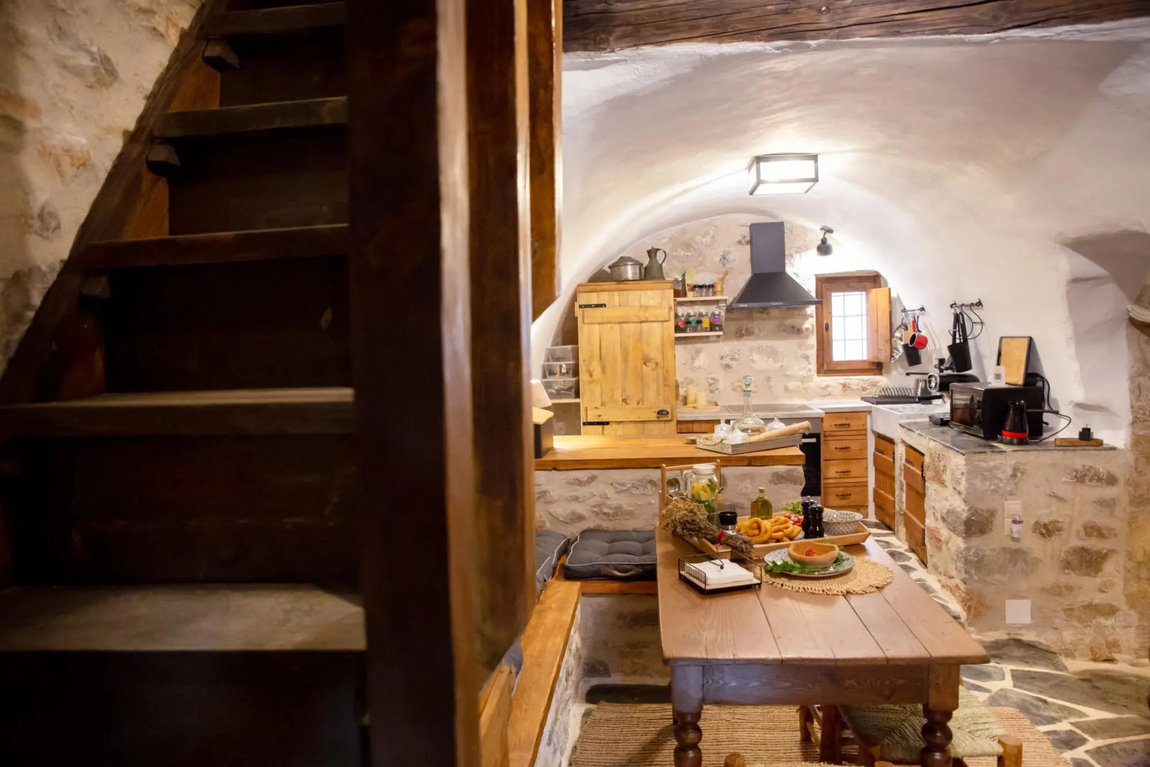 Dandy Villas Tower House Built in 17th Century Pool