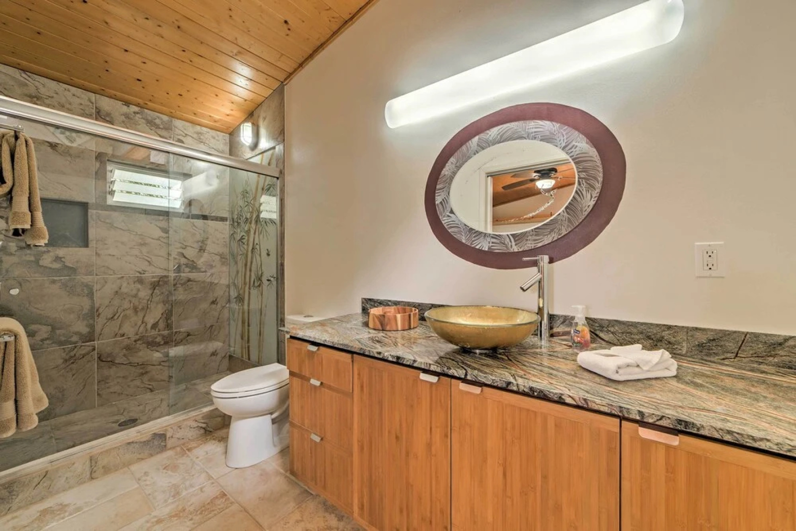 Direct Oceanfront, Big Island Home