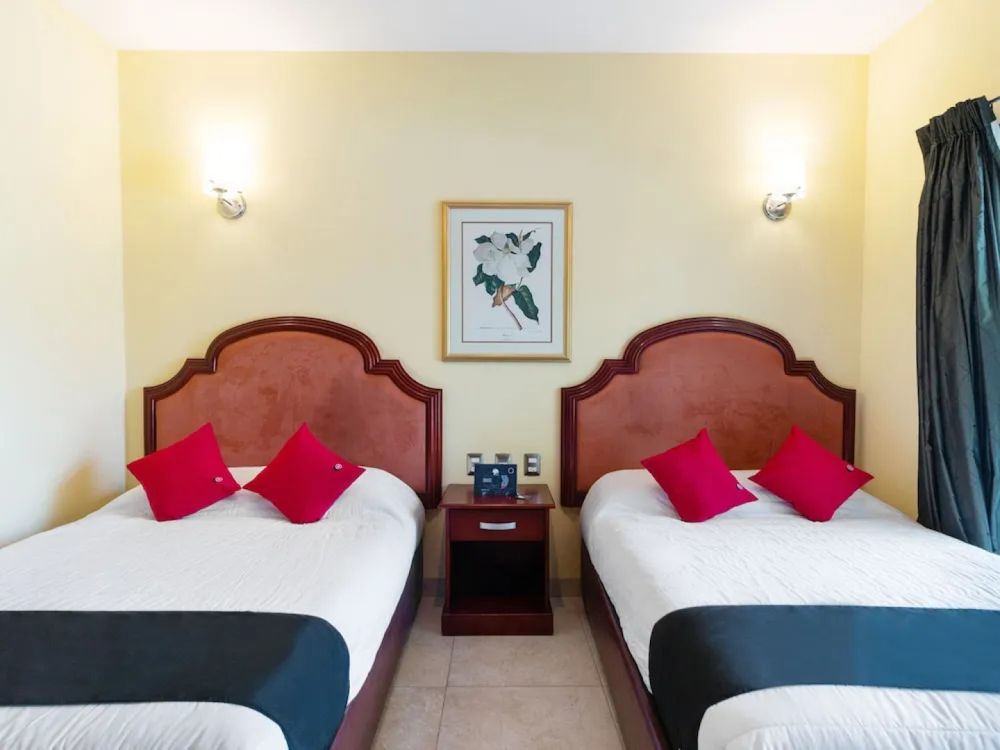 Capital O Hotel Vitalé Leon MX