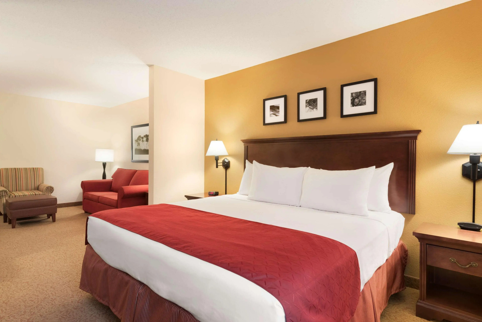 Country Inn & Suites by Radisson, Cedar Rapids Airport, IA