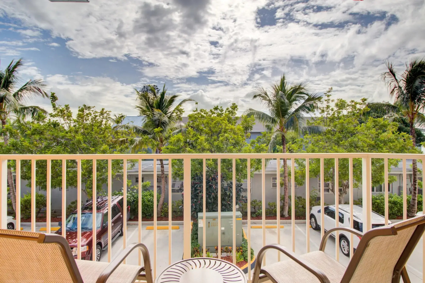 Hutchinson Island Hotel