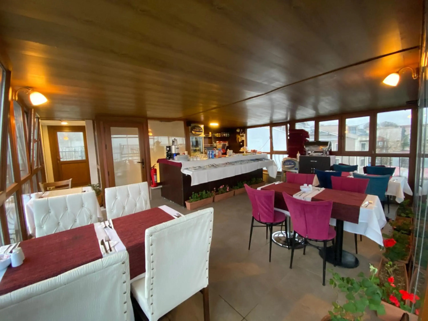 Spinel Hotel - Old City