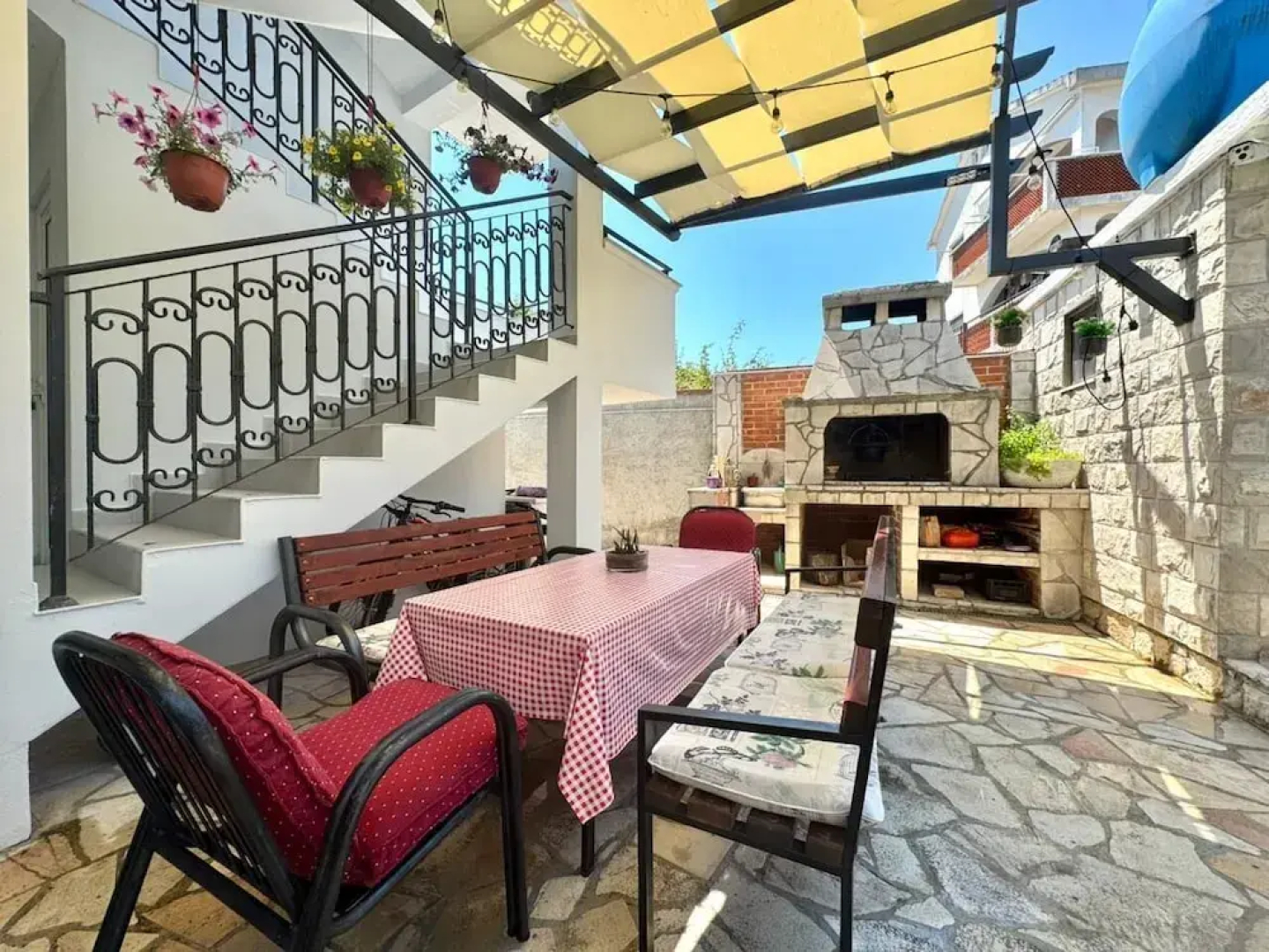 Apartments Janda Bijela