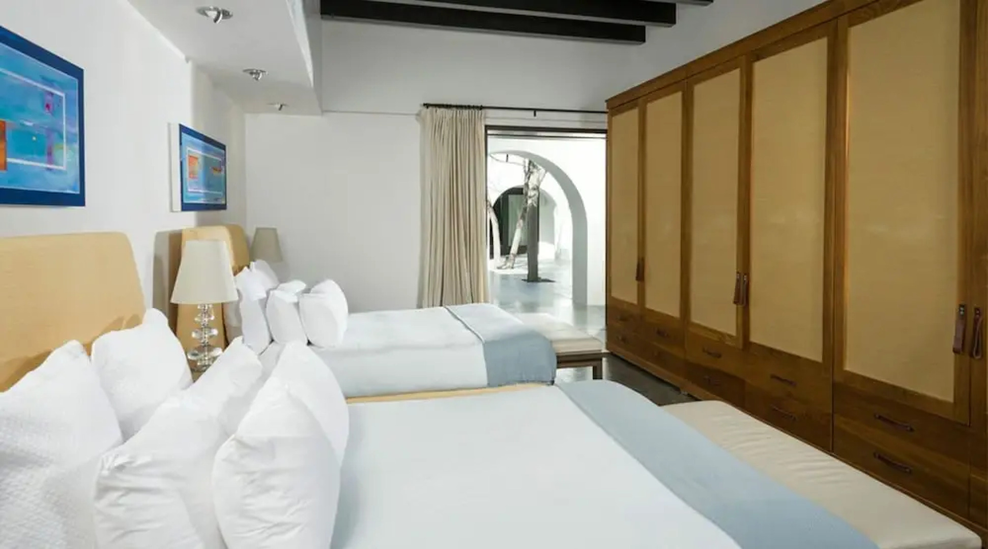 Exclusive Beachfront Holiday Mansion, San Jose Del Cabo Mansion 1020