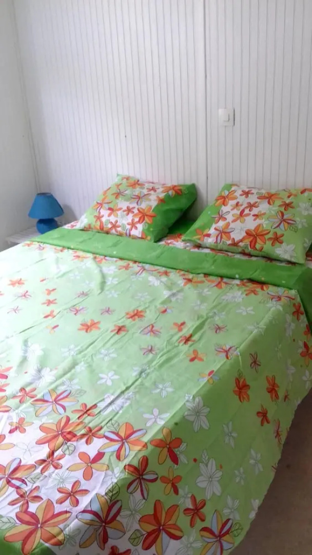 House With 3 Bedrooms in Le Moule, With Wonderful sea View, Pool Acces