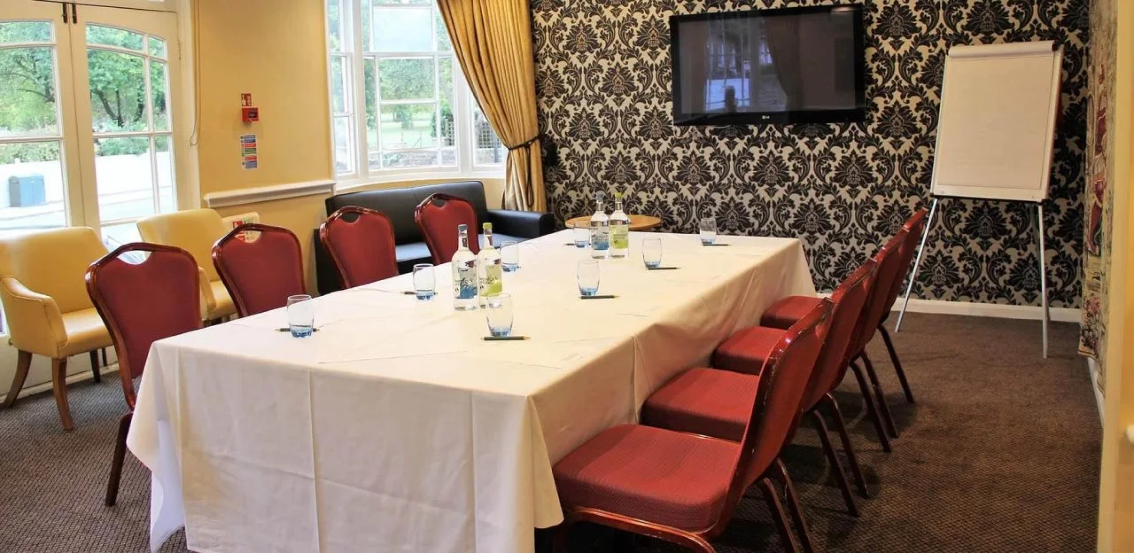 The Royal Adelaide Hotel