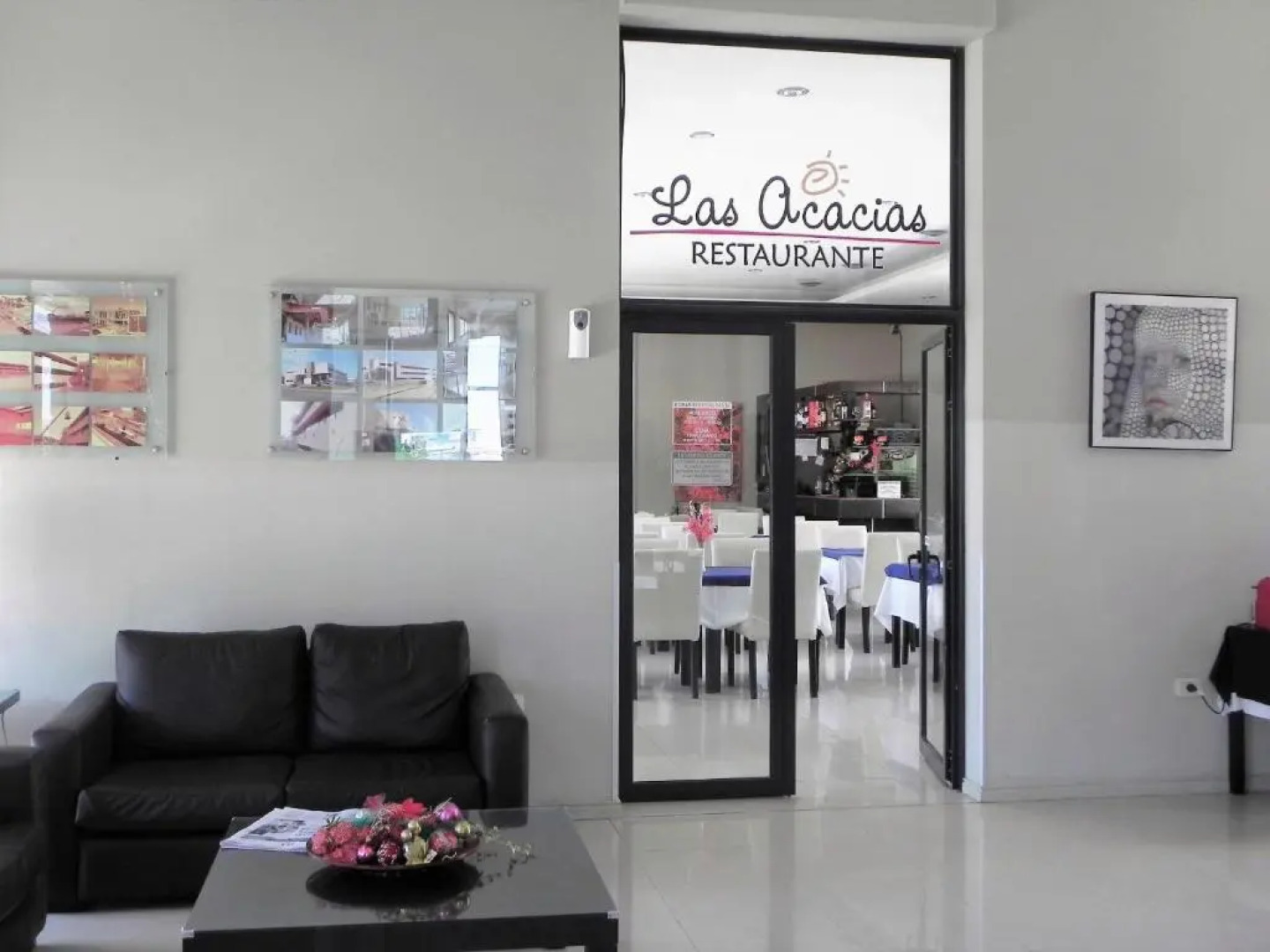 Hotel Portal del Este