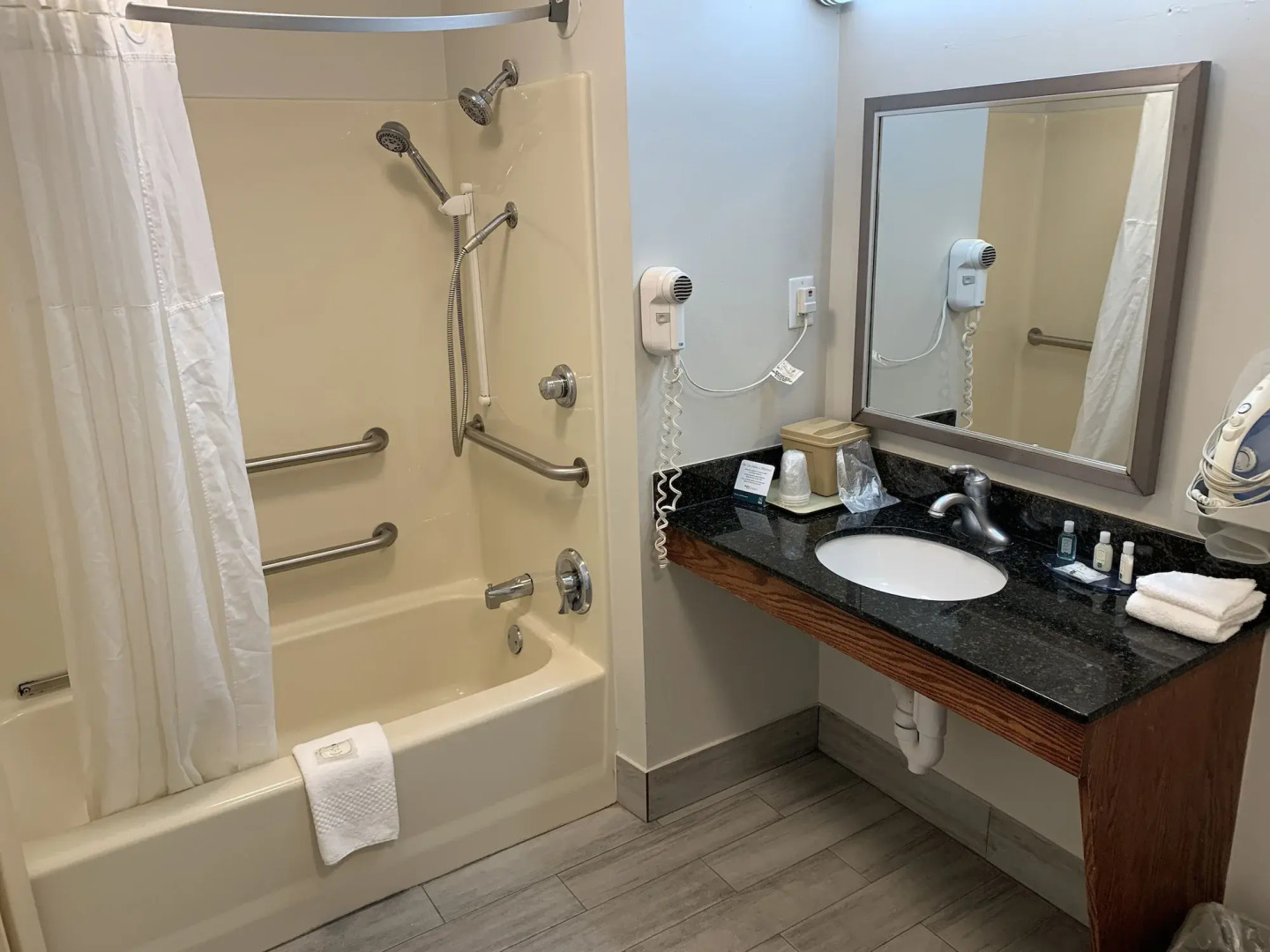 Quality Inn Gallatin - Nashville Metro